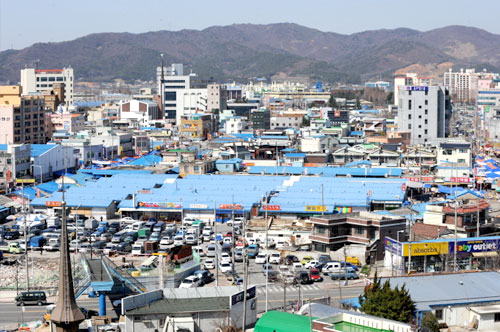 人情あふれる万物市場、松汀5日市場